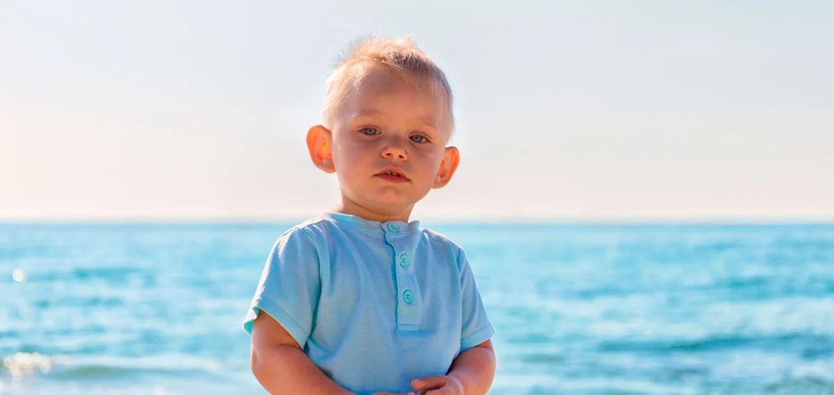niño-orejas-grandes-otoplastia